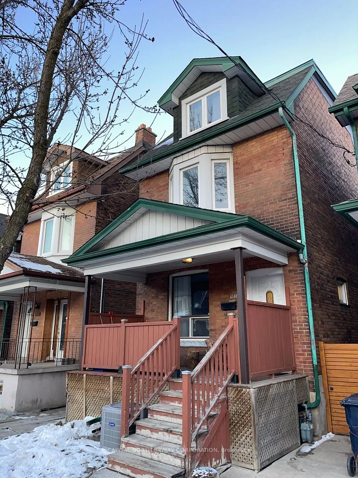 1035 Dovercourt Road, Toronto W02, ON M6H 2X7