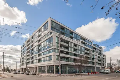 #811 859 The Queensway, Toronto W07, On, M8z 1n8