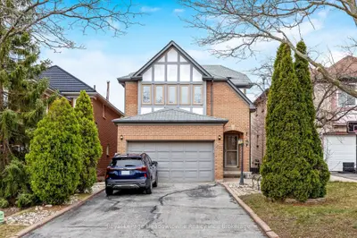 5742 Tayside Crescent, Mississauga, On L5m 5j4