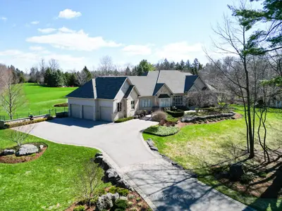 Detached in Burlington