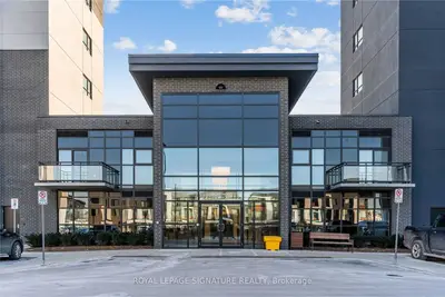 102 Grovewood Common Circle 326, Oakville, On L6h 0x2