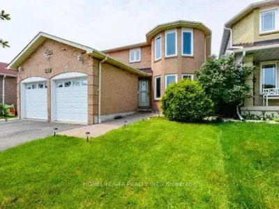 Lower Level in Mississauga
