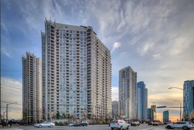 Condo Apartment in Mississauga
