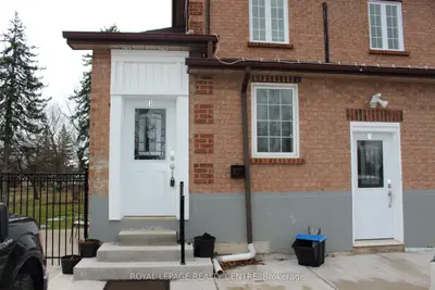 Detached in Milton