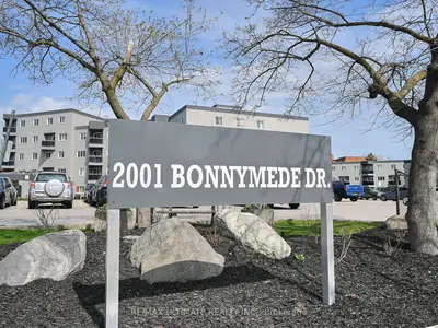 Condo Apartment in Mississauga