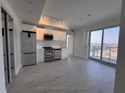 Condo Apartment in Oakville
