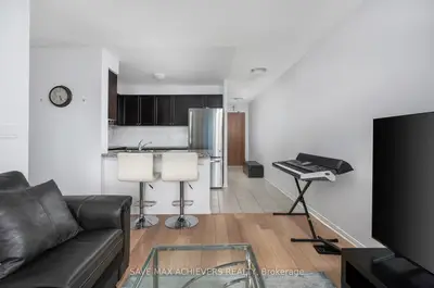 4900 Glen Erin Drive 611, Mississauga, On L5m 7s2