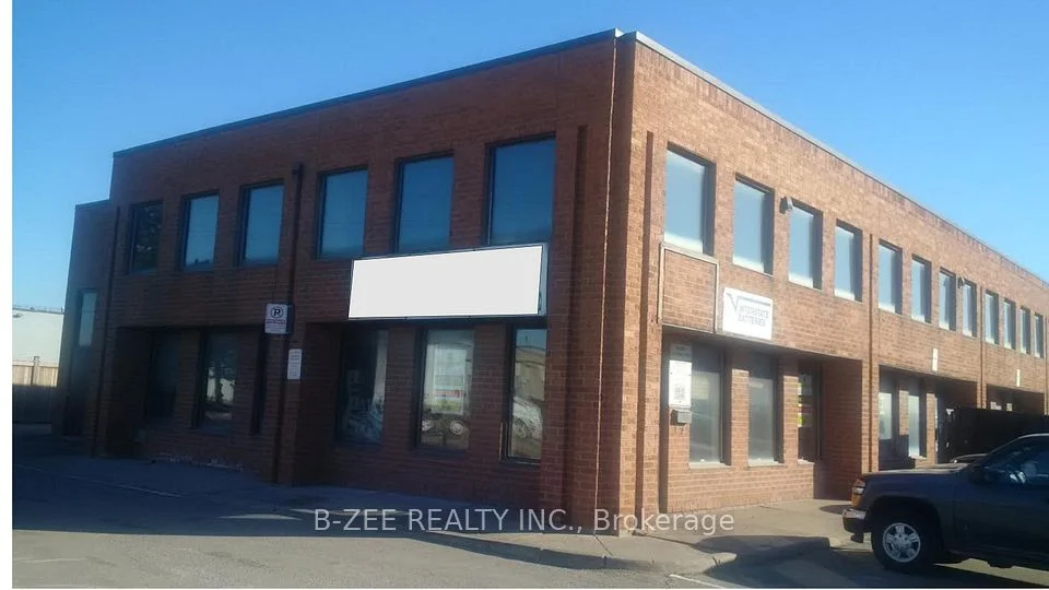 1820 Shawson Drive 11, Mississauga, ON L4W 4X8