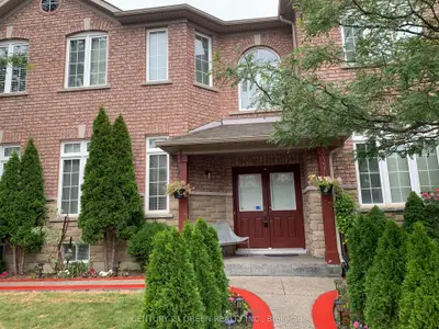 Detached in Brampton