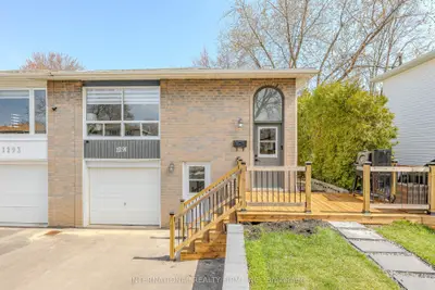 Semi-Detached in Burlington