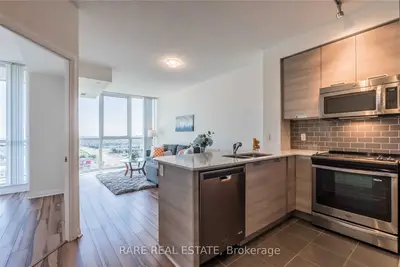 55 Eglinton Avenue W 1205, Mississauga, On L5r 0e4