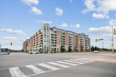 Condo Apartment in Oakville