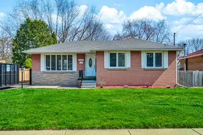 4128 New Street, Burlington, On L7l 1s9