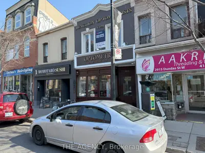 Upper Level in Toronto