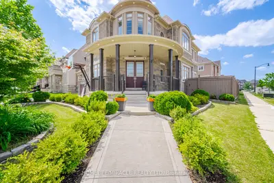 Detached in Brampton