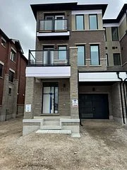 5132 Vetere Street, Mississauga, On L5m 2s8