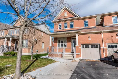 Semi-Detached in Milton