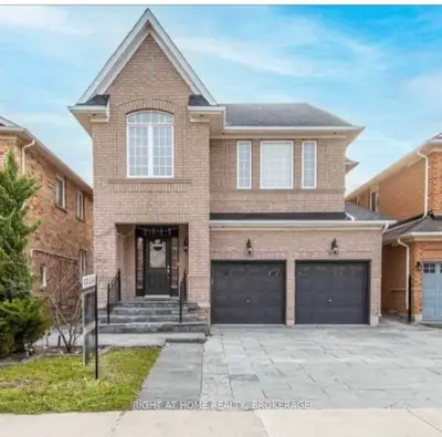 Detached in Brampton