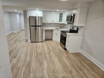 Detached in Oakville