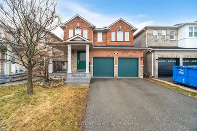 5672 Fantasia Manor, Mississauga, On L5m 7b1
