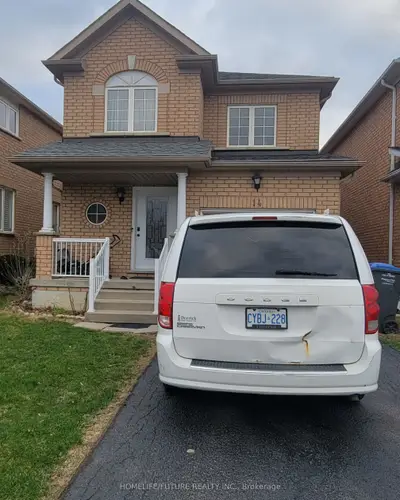 Detached in Brampton