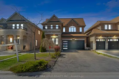 Detached in Brampton