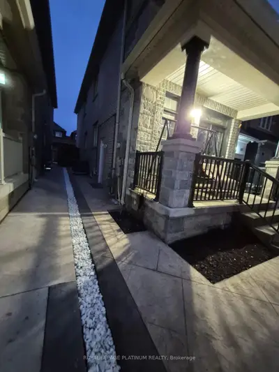 Lower Level in Brampton