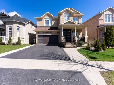 Detached in Brampton