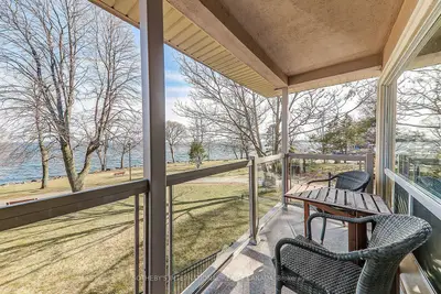 75 Maple Avenue S 3, Mississauga, On L5h 2r7