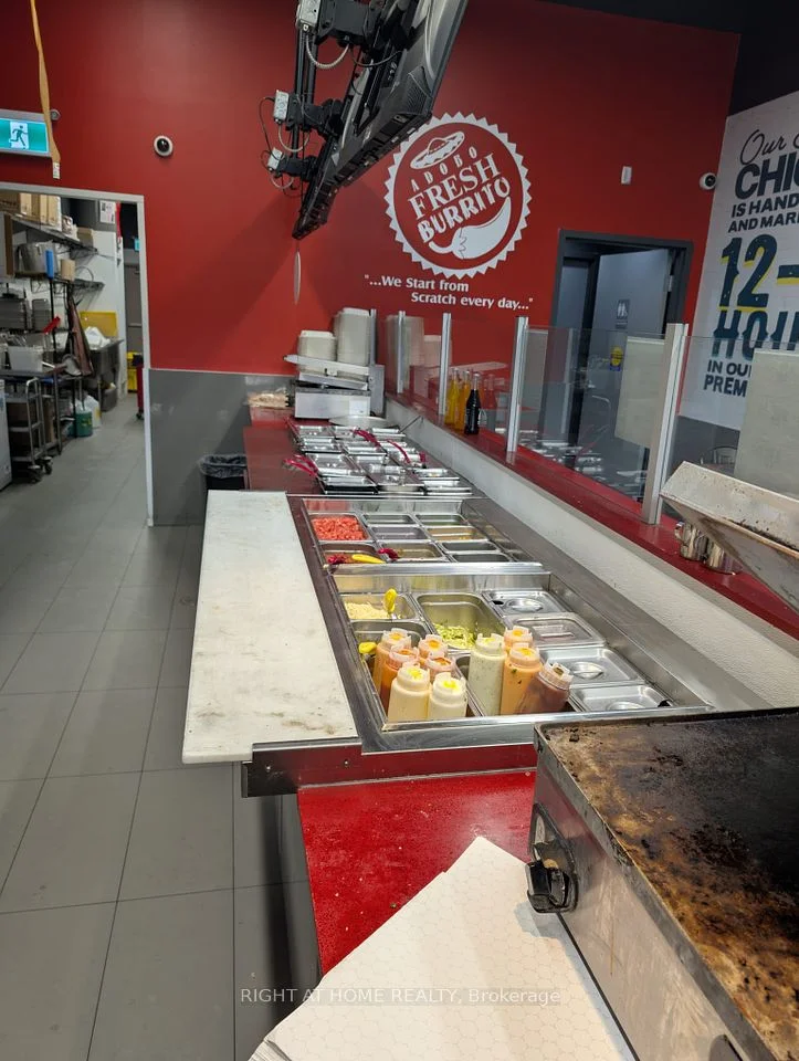 4205 Keele Street 19, Toronto W05, ON M3J 3T8