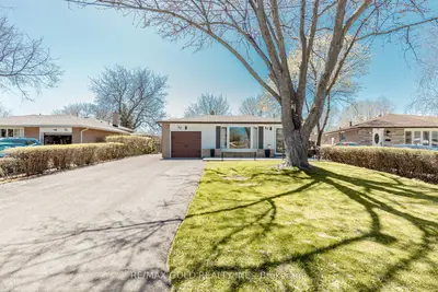Detached in Brampton
