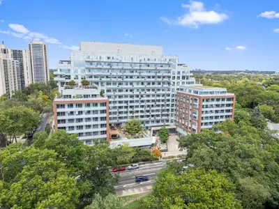 Co-op Apartment in Toronto
