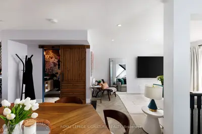 44 Viella Street, Toronto W02, On M6n 5c8