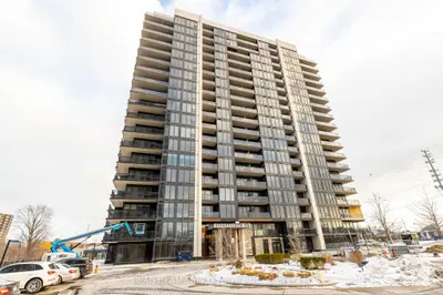 1035 Southdown Road 1204, Mississauga, On L5j 0a3