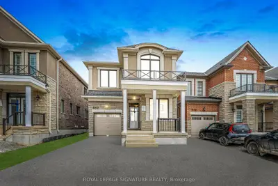 Detached in Milton