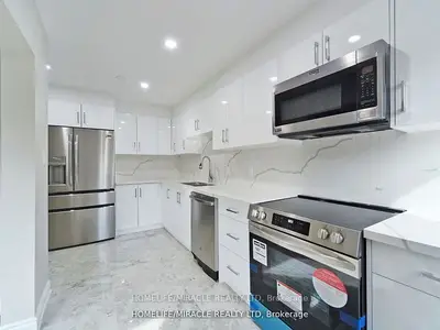 6429 Finch Avenue W 82, Toronto W10, On M9v 1t3