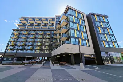 Condo Apartment in Oakville