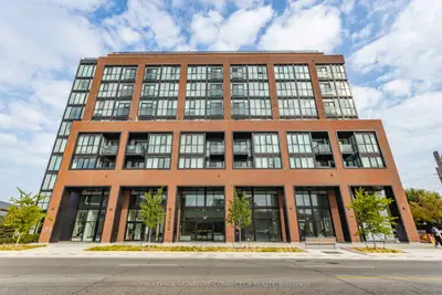2300 St Clair Avenue W 419, Toronto W02, On M6n 1k8