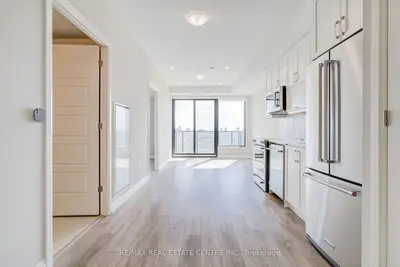 Condo Apartment in Oakville