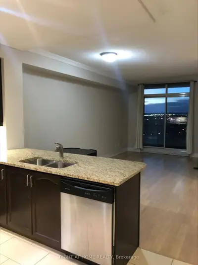 Condo Apartment in Brampton