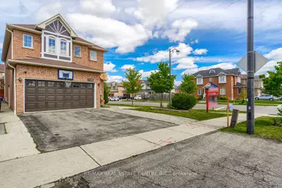 Detached in Mississauga