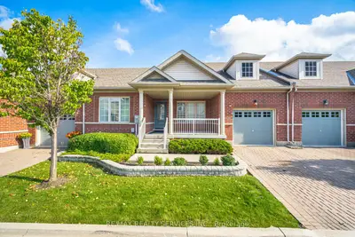 Condo Townhouse in Brampton
