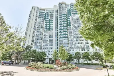 Condo Apartment in Mississauga