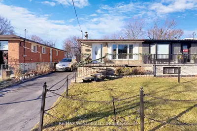 Semi-Detached in Toronto