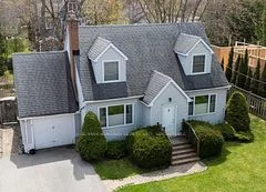 10 Highland Road, Oakville, On L6k 1s7