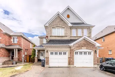 Semi-Detached in Mississauga