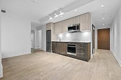 1928 Lakeshore Boulevard W 2202, Toronto W01, ON M6S 0B1
