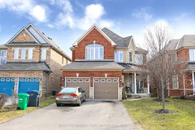 Detached in Mississauga