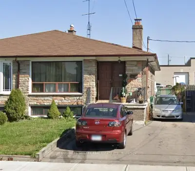 Semi-Detached in Toronto