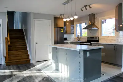 3559 Burningelm Crescent, Mississauga, On L4y 3l2